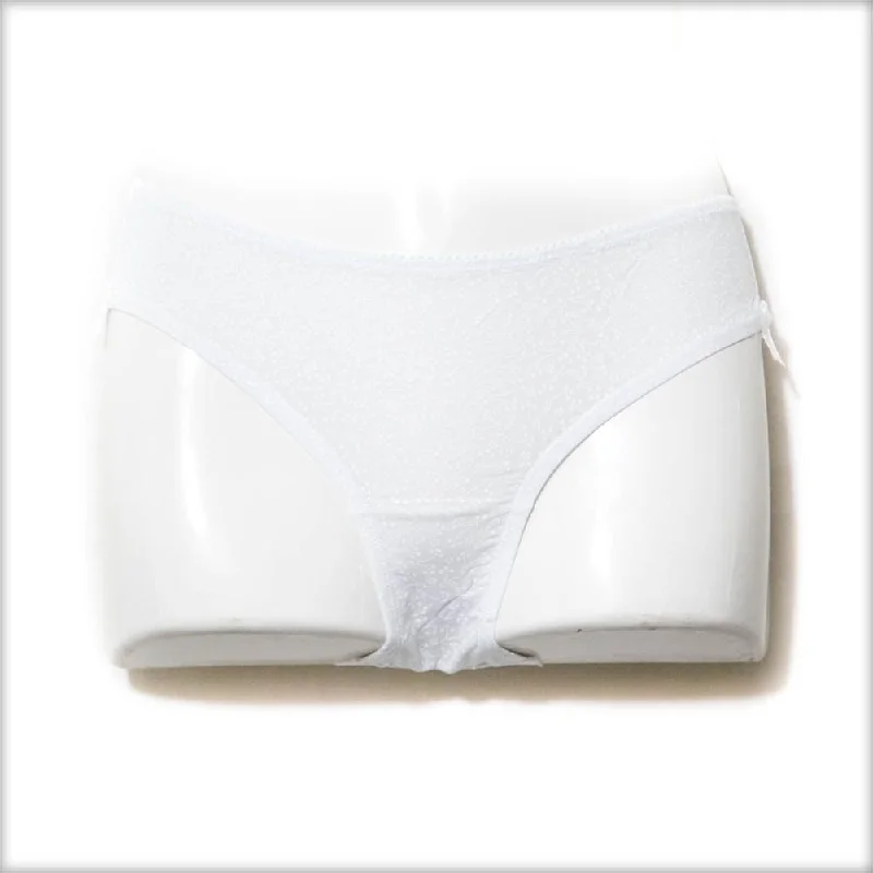 seamless anti - chafing panties for women for all - day comfortWhite Women Panty Low Waist With Satin Bow 5483