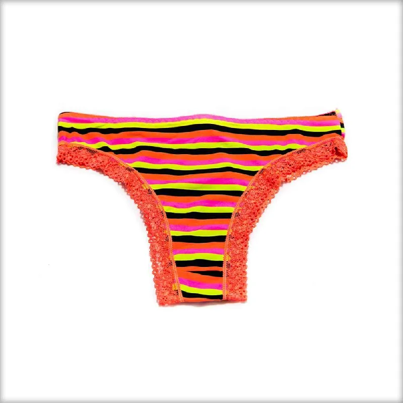 seamless quick - drying panties for women for beach tripsLining Peach Lace Panty