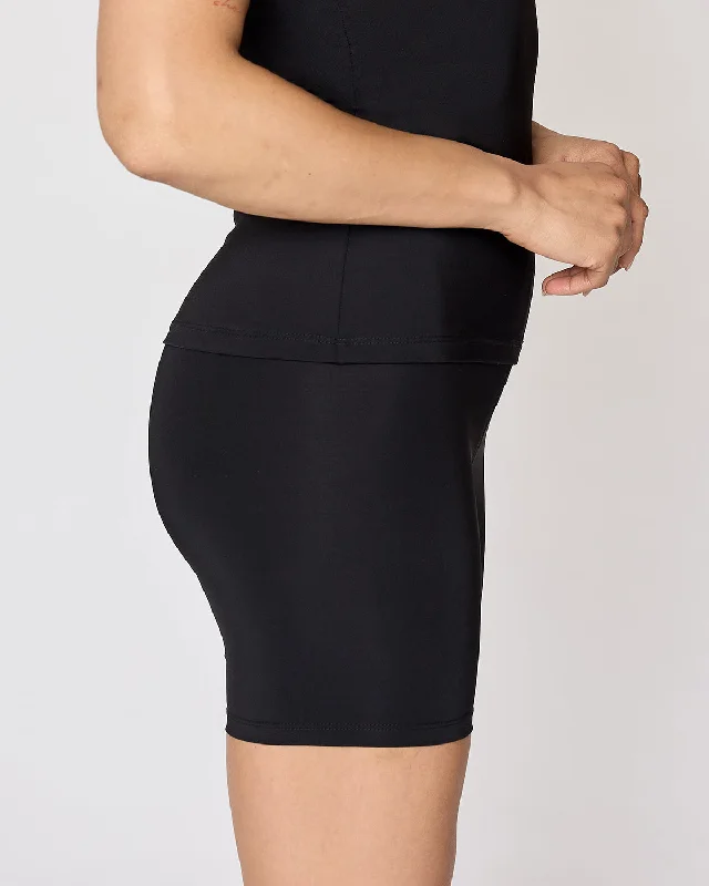 seamless women briefs for a no - show look under leggingsThe AdapTex™ Short