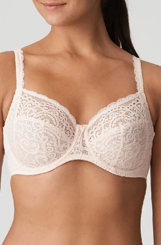 Women's Victoria's Secret bras in various sizesI Do Uw Bra (Silky Tan)