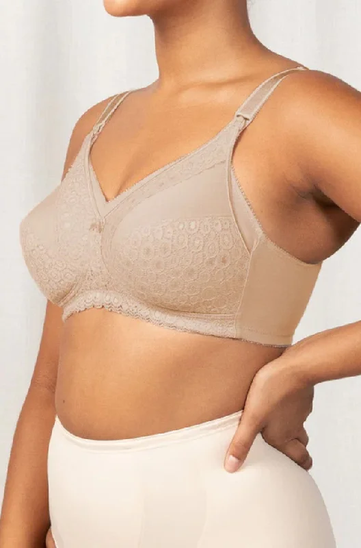 Women's padded bras for a more rounded shapeLace Maternity Bra (Nude)