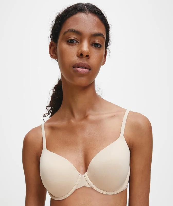 Women's bras with a satin finishCalvin Klein Perfectly Fit T-Shirt Bra - Bare