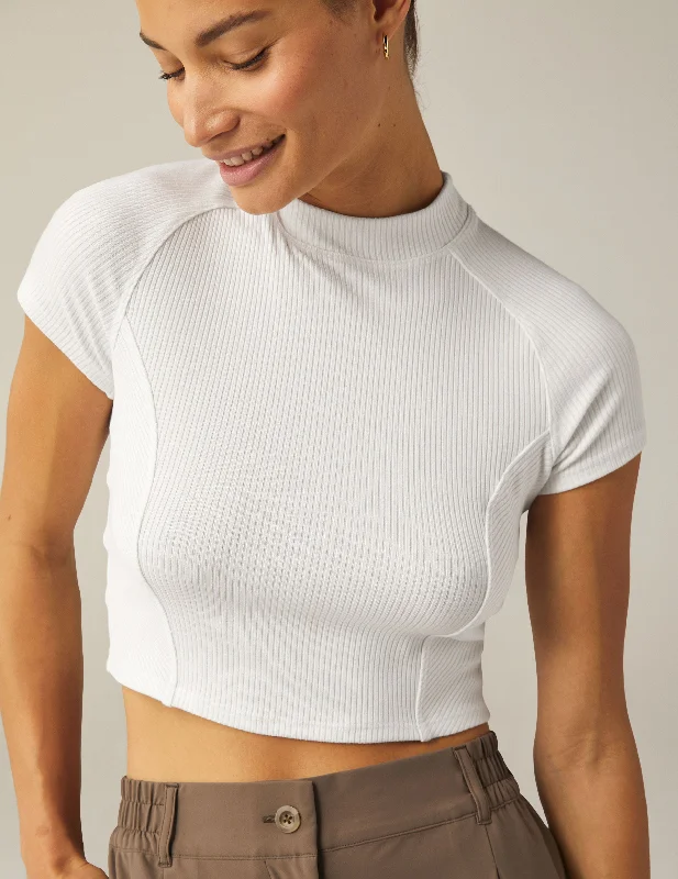 Women's bras with anti - odor technologyFormation Cropped Tee