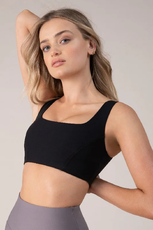 quick drying women sport bra for convenienceBLOCHsculpt Square Neck Bra